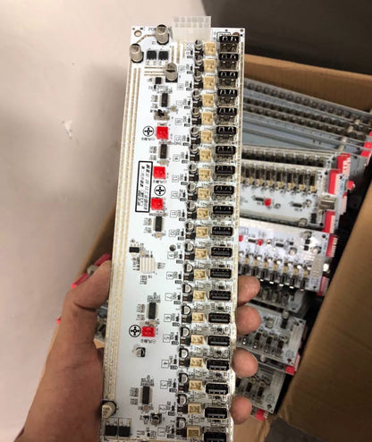 Equipo de control de grupo de teléfonos móviles Placa base Conexión Ethernet/WIFI Interruptor independiente Ventilador Ajustable Soporta USB/OTG
